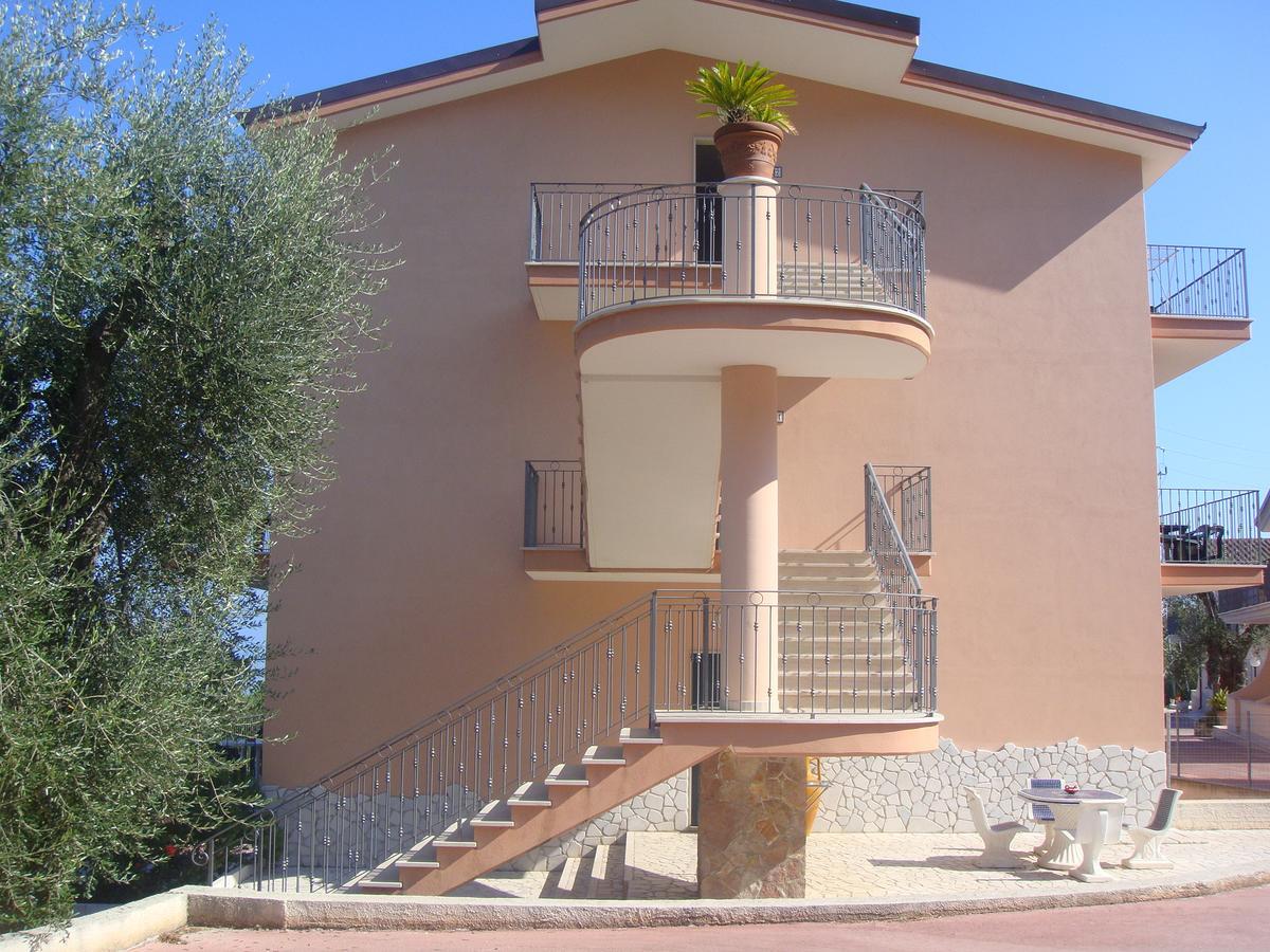 Residence La Cappella Del Convento Rodi Garganico Dış mekan fotoğraf